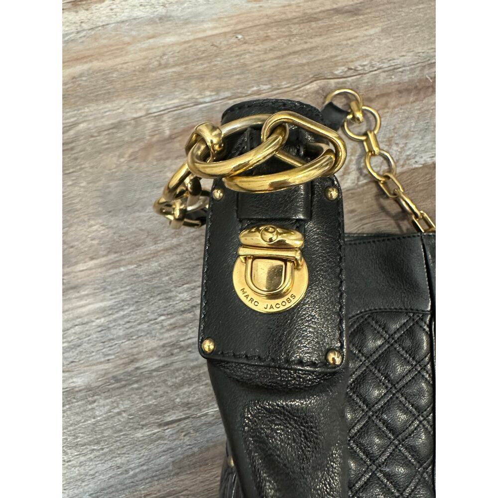 Marc Jacobs Mischa Shoulder Bag in Black - Picture 8 of 10